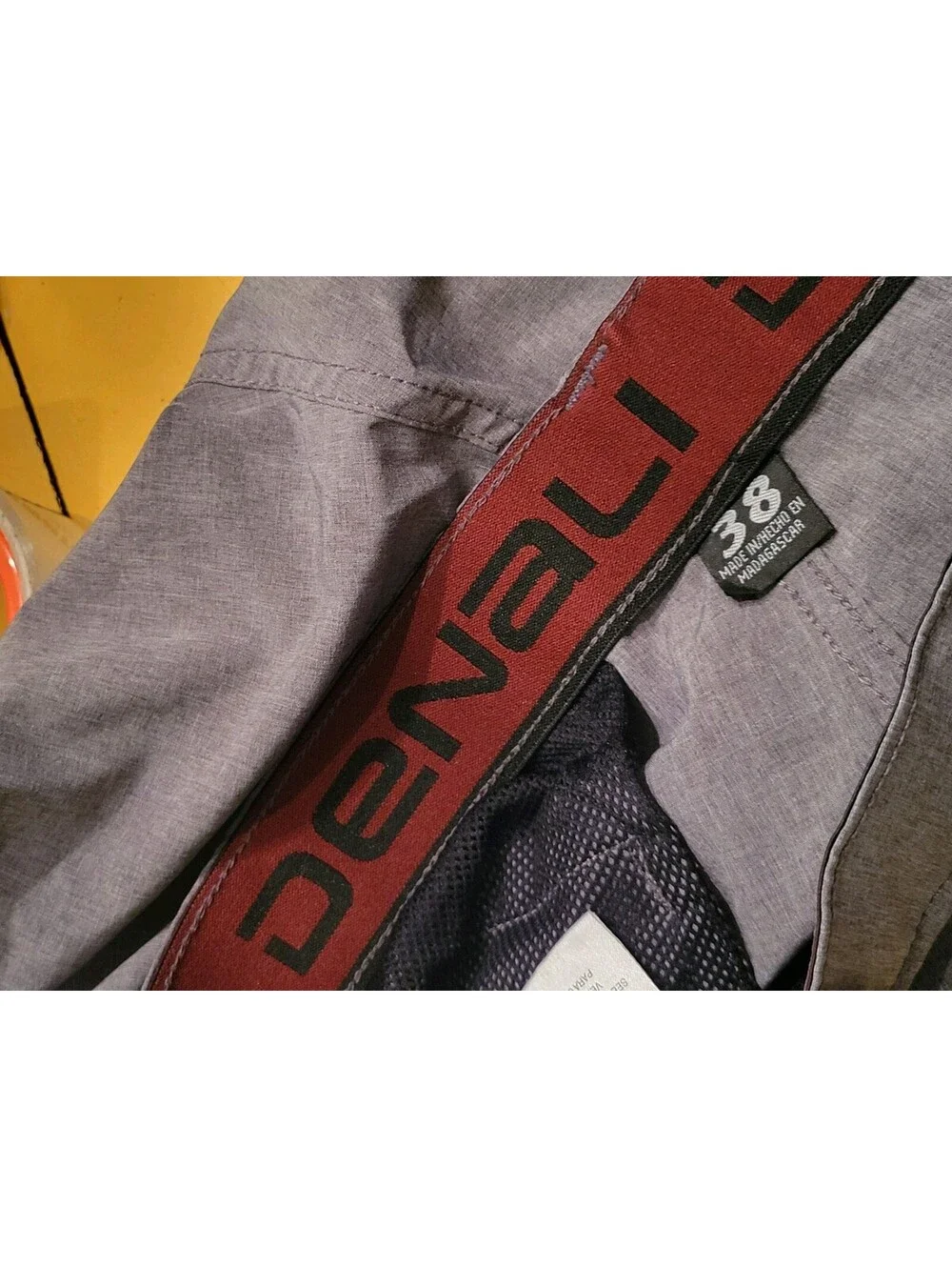 Denali Shorts Men's 38 Pockets Logo Golf Flat Front Hiking Outdoors Sports